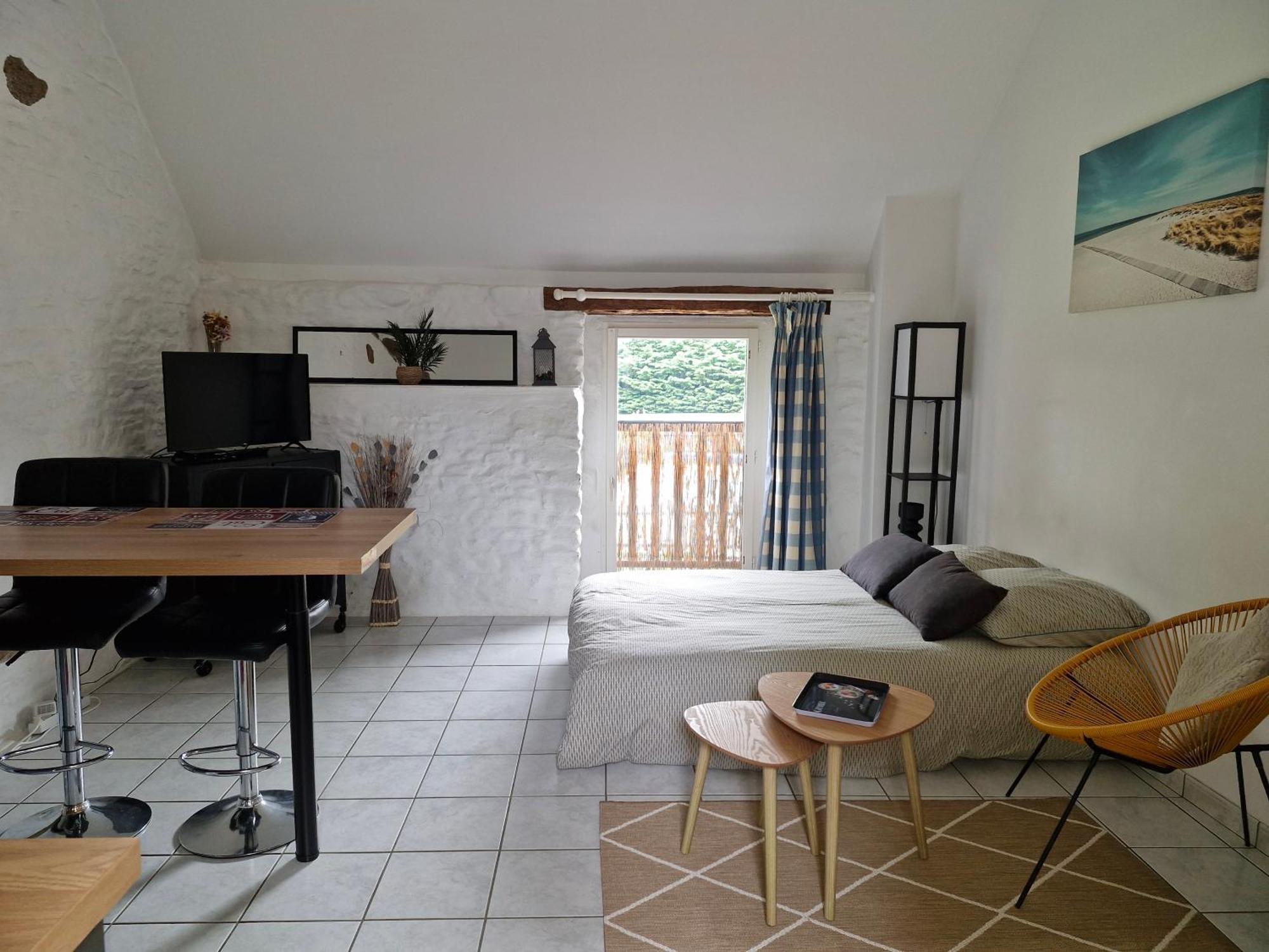 Studio Nid Cosy Avec Piscine ボヌマン エクステリア 写真